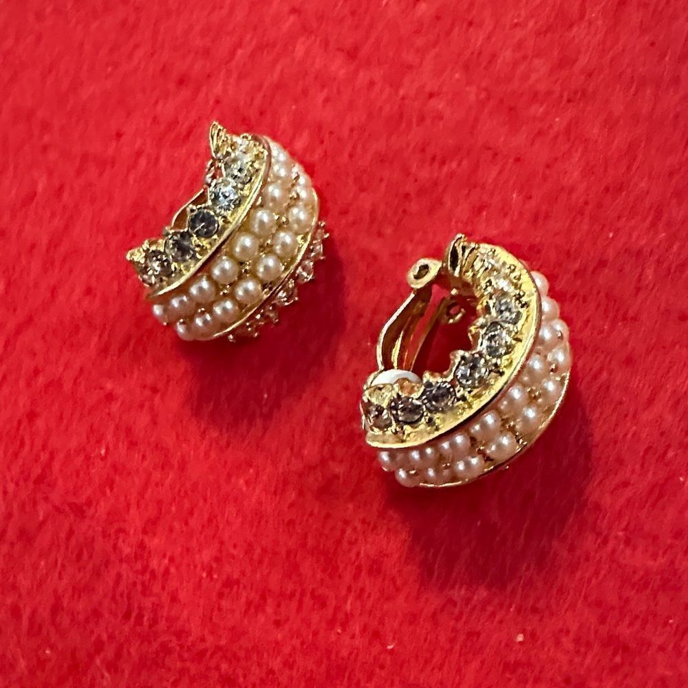 Joan Rivers RARE Stamped Pearl and CZ Half Hoop Clip On Earrings